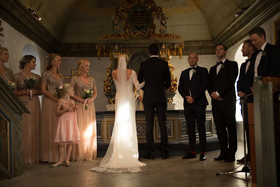 Wedding photographer Sasha Motekalemi (motekalemi). Photo of 30 March 2019