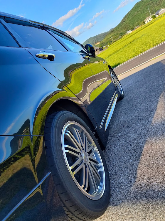 ストリームの暑い日が続きますが熱中症には気をつけて‼️・洗車・ヌルテカボディ・明日も洗車？に関するカスタム事例の投稿画像3枚目