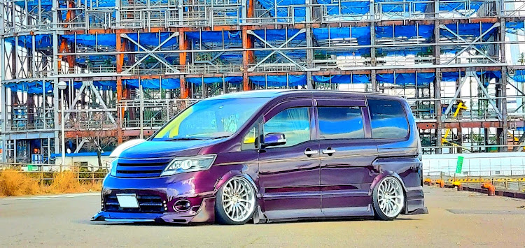 セレナの新年ドライブ・トリトン・セレナ愛好会・エアサス・DIYに関するカスタム事例の投稿画像13枚目