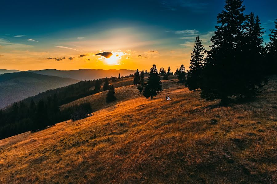 Fotografer pernikahan Claudiu Boghina (claudiuboghina). Foto tanggal 18 Agustus 2022