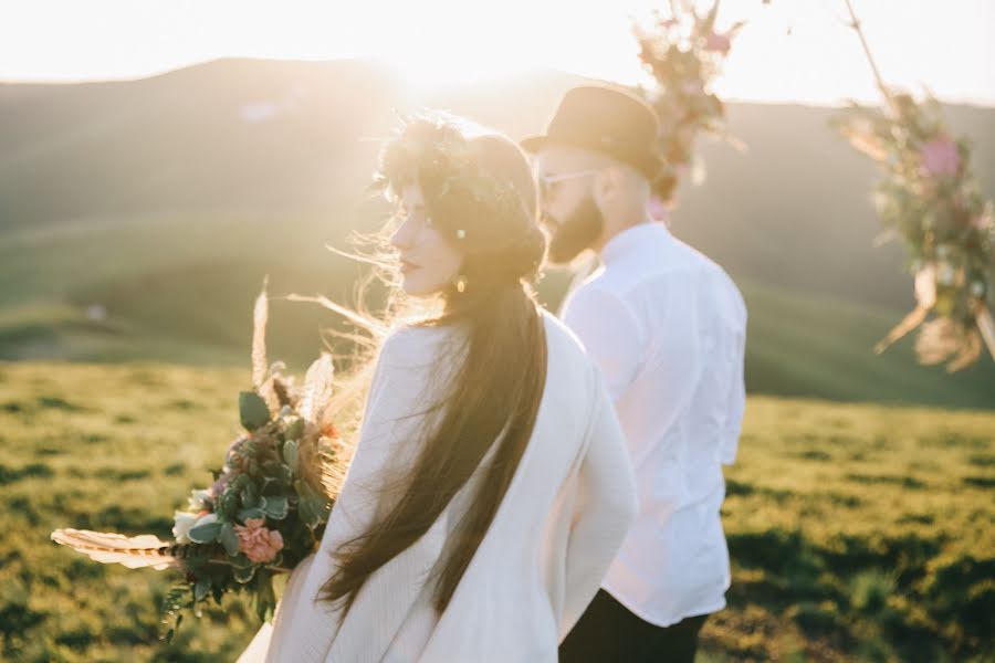 Fotógrafo de casamento Alіna Іvanova (aivanova). Foto de 9 de janeiro 2019