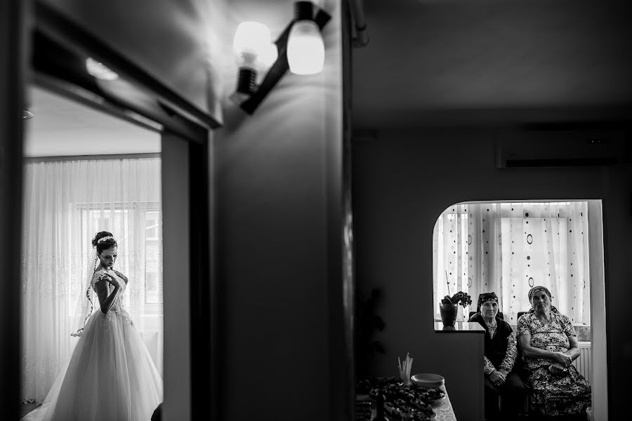 Fotografo di matrimoni Alin Florin (alin). Foto del 4 luglio 2018