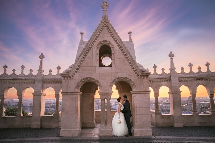 Fotógrafo de bodas Nándor Tóth (sayyes). Foto del 17 de mayo 2022