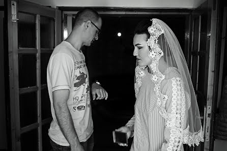Bröllopsfotograf Silviu Monor (monor). Foto av 2 maj 2018