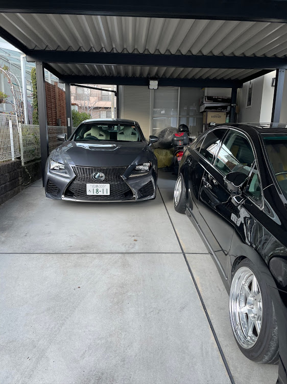 RC Fの嫁さんの足車・SAI藤 商会・むっちり倶楽部・RC-Fに関するカスタム事例の投稿画像1枚目