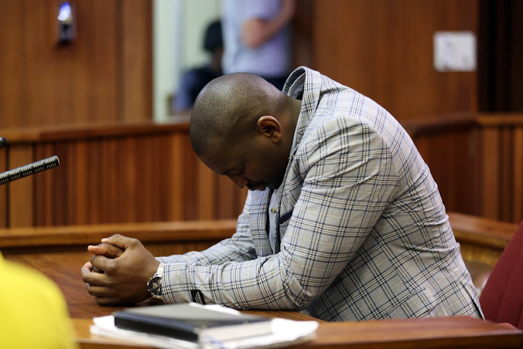 Sgt Patrick Mlungisi Mthetwa is testifying in the trial of murdered soocer star Senzo Meyiwa and has been accused of shoddy work at the scene.