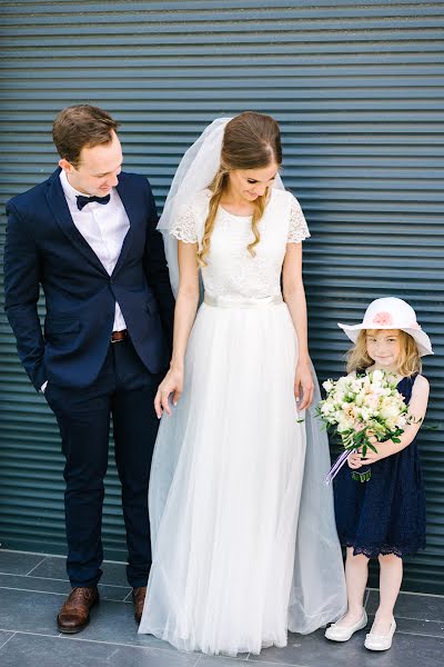 Fotógrafo de casamento Győző Dósa (gyozodosa). Foto de 19 de março 2018