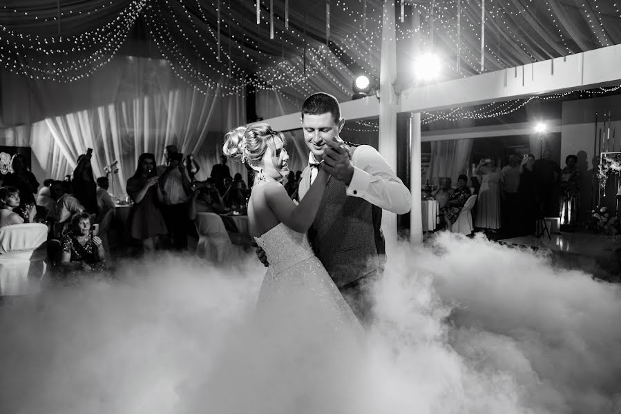 Photographe de mariage Lyubov Islanova (islanova). Photo du 26 novembre 2023