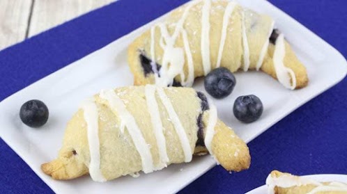 Blueberry Cream Cheese Danish (From Crescent Rolls!)