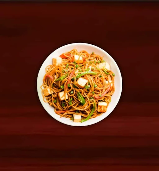 Chilli Paneer And Noodles