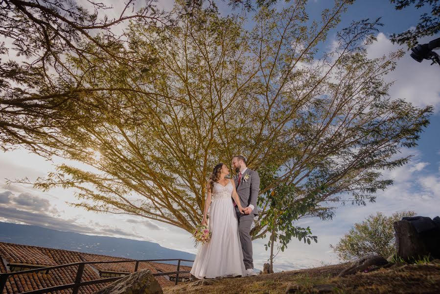 Fotógrafo de bodas Camilo Nivia (camilonivia). Foto del 9 de agosto 2023