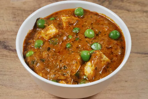 Matar Paneer