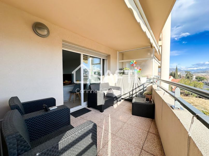 Vente appartement 3 pièces 66 m² à Saint-Laurent-du-Var (06700), 355 000 €