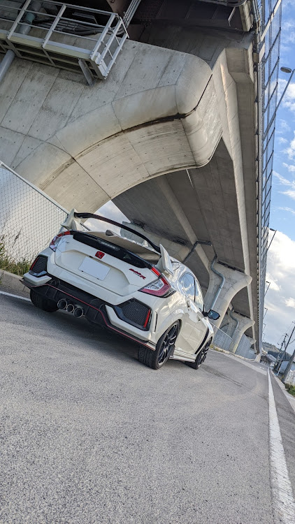 シビックタイプRのちょこっとドライブ・シビックタイプR・車仲間増やしたい・いいね＆フォロー＆コメントありがとうございます・洗車に関するカスタム事例の投稿画像2枚目