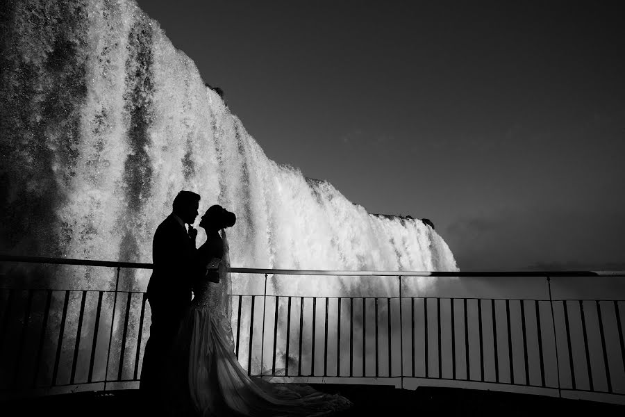 Jurufoto perkahwinan Marcos Marcondes (marcondesfotogr). Foto pada 25 Ogos 2017