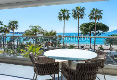 Appartement avec terrasse en bord de mer 2