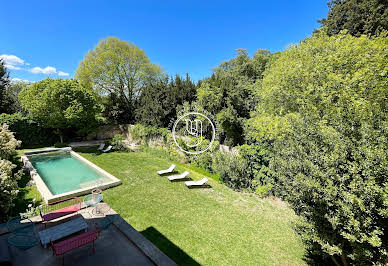 Maison avec piscine et terrasse 4