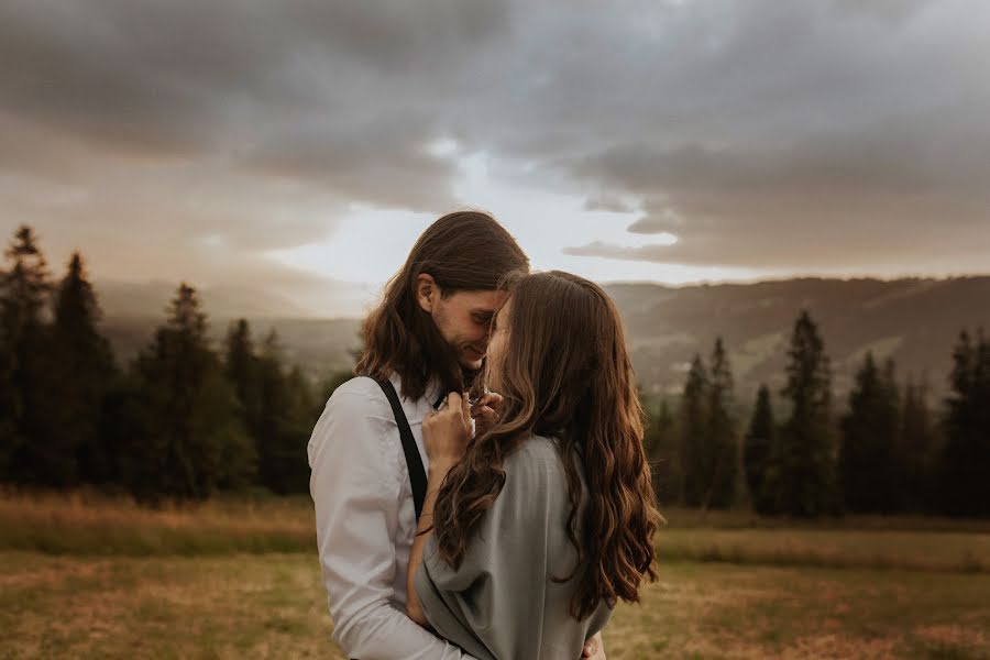 Wedding photographer Alicja Dębek (alicjadebek). Photo of 14 July 2020