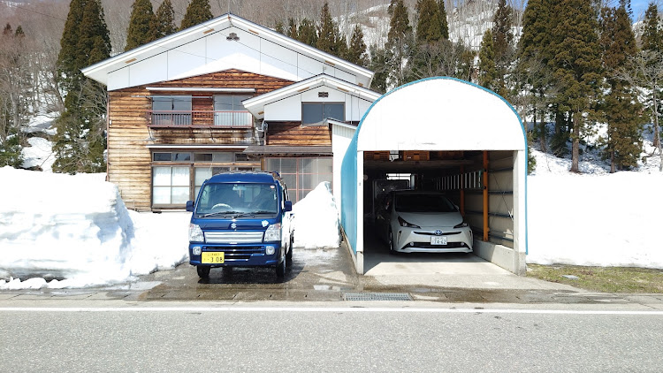 プリウスの愛車を1行で紹介に関するカスタム事例の投稿画像1枚目