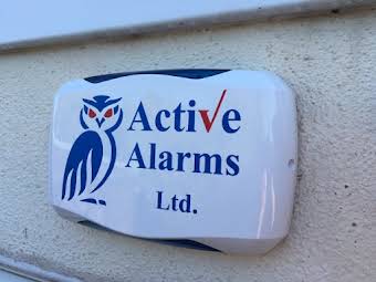 CCTV-IP & Wireless Alarms,all can be linked to your mobile phone. album cover