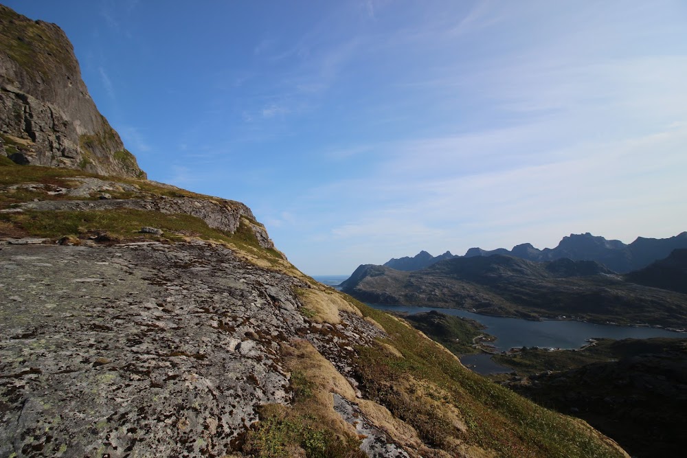 Достижение Hygge (острова Senja, Vesteralen и Lofoten в июле-августе 2019)