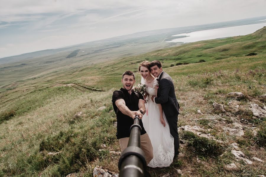 Fotografo di matrimoni Petr Golubenko (pyotr). Foto del 13 giugno 2018