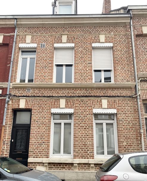 Vente maison 7 pièces 140 m² à Amiens (80000), 386 000 €