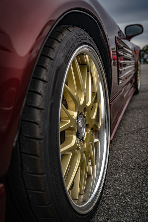 MAZDA3のホイールショット・ホイール写真館・RMP 028F・RAYS 57BNA・CROSS SPEED CR7に関するカスタム事例の投稿画像30枚目