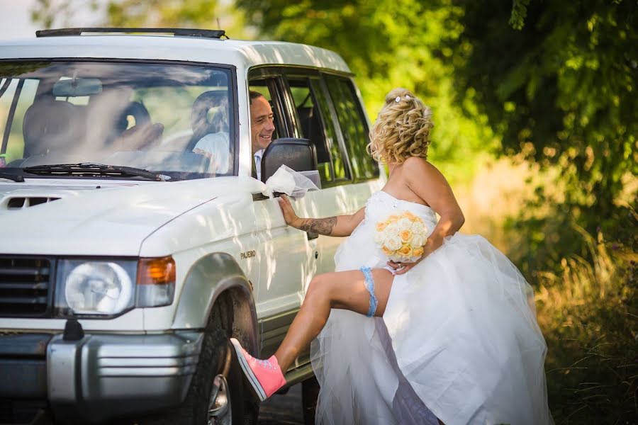 Fotografo di matrimoni Mihály Udvardy Miskafotó (udvardy). Foto del 25 febbraio 2019