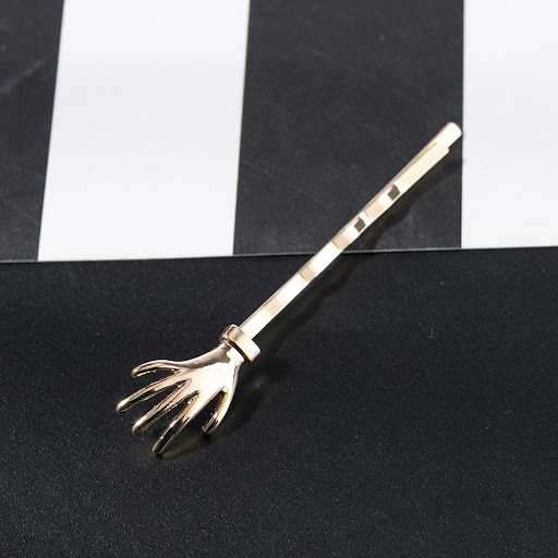 Title 2, New Arrival Metal Skull Hand Hair Clips For Wom...