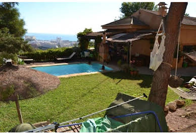 House with pool and terrace 5