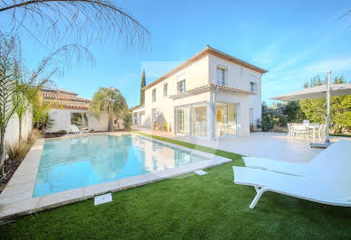 House with pool and terrace 2