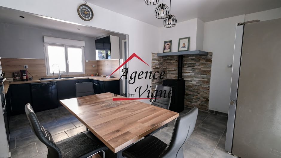 Vente maison 5 pièces 88 m² à Saint-Florent-sur-Auzonnet (30960), 265 000 €