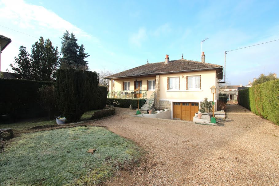 Vente maison 4 pièces 79.15 m² à Decize (58300), 98 000 €