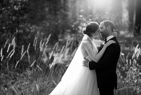 Wedding photographer Aleksandr Zhosan (alexzhosan). Photo of 12 April 2020