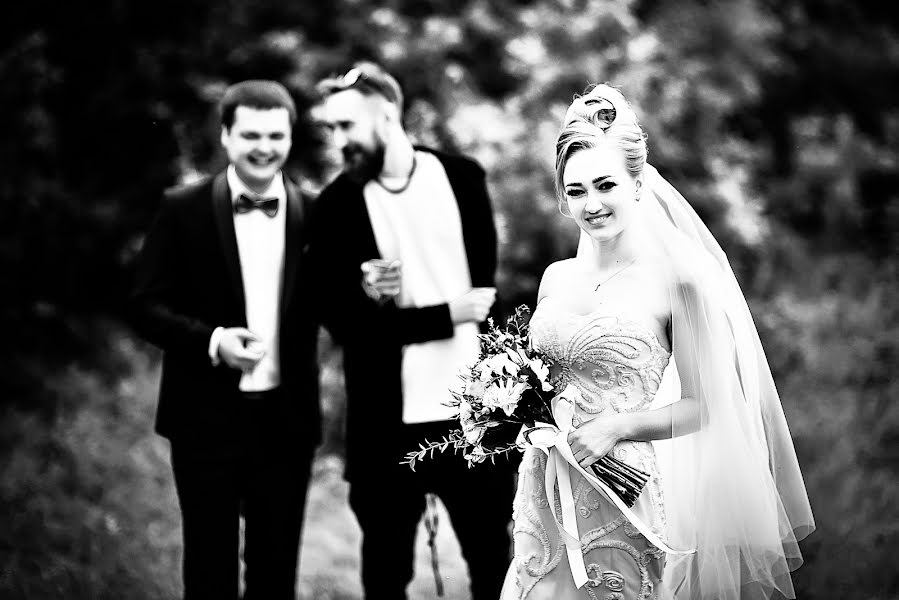 Photographe de mariage Elena Raevskaya (leonflo). Photo du 1 octobre 2018