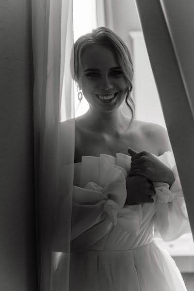 Wedding photographer Apollinariya Morozova (morozova). Photo of 10 December 2021