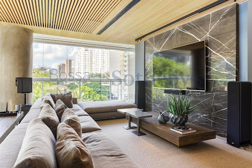 Apartment with pool 3