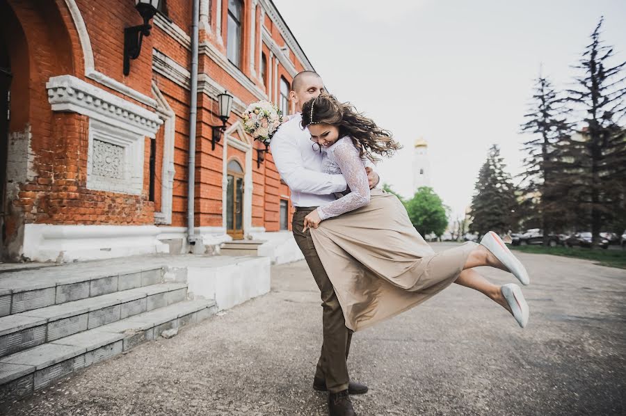 Fotografo di matrimoni Alena Vorobeva (drimpity). Foto del 15 luglio 2015