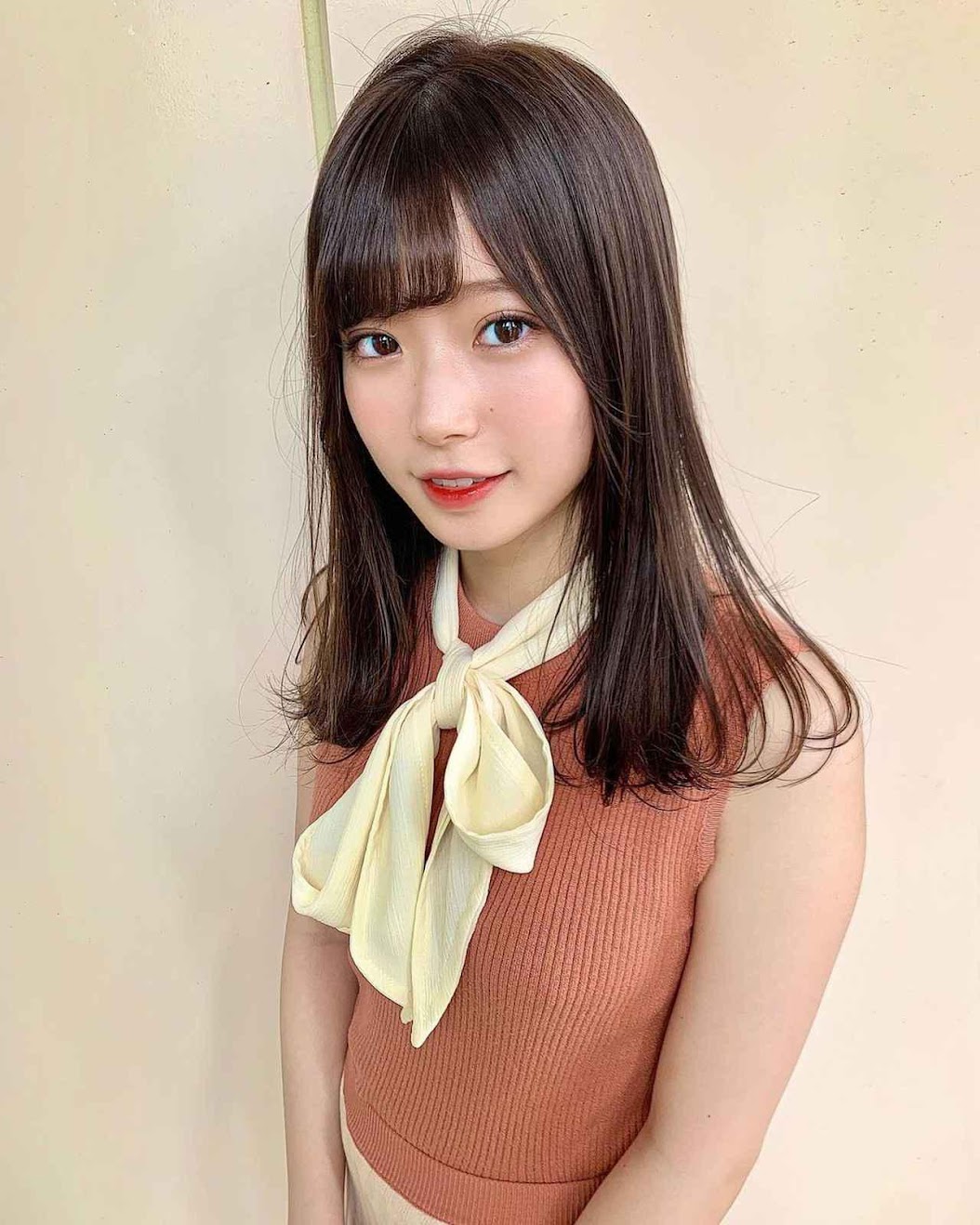 茶髪ミディアム オフィス 大人のための上品愛されヘアカタログ Trill トリル