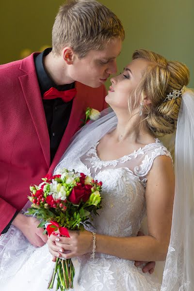 Fotógrafo de casamento Oleg Rybin (jktu). Foto de 11 de maio 2022