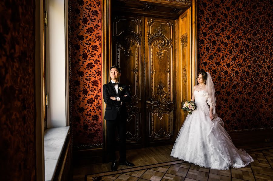 婚禮攝影師Yuliya Isupova（juliaisupova）。2018 3月17日的照片