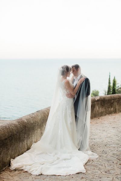 Fotógrafo de casamento Natalia Onyshchenko (natalyphoto). Foto de 15 de dezembro 2019