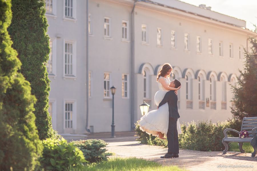 Fotógrafo de casamento Elvira Maksimova (elvish). Foto de 19 de outubro 2017