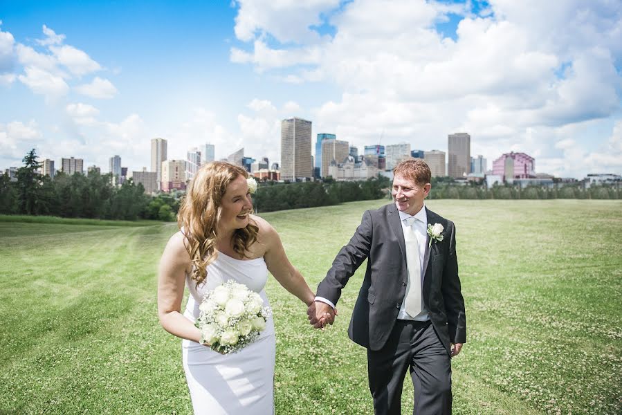 Wedding photographer Twyla Lapointe (admirestudios). Photo of 1 June 2019