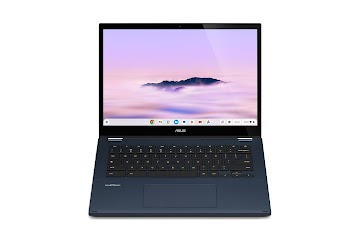 ASUS Chromebook CM34 Flip を正面から見たところ（ホーム画面が表示されている）。