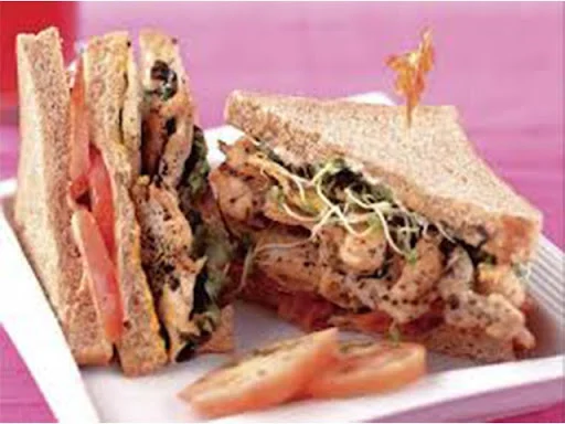 Club sandwich chicken