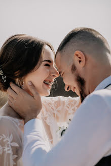 Wedding photographer Diana Voznyuk (dianavoznyuk). Photo of 23 October 2020