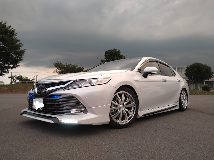 カムリのAXVH70カムリGレザーパッケージ・AXVH70カムリ、コラボレーション・AXVH70カムリ、TRD&モデリスタエアロ・AXVH70カムリ、Gレザーパッケージ、コラボレーションメンバー募集・初のカムリミーティングは楽しかった。に関するカスタム事例の投稿画像9枚目
