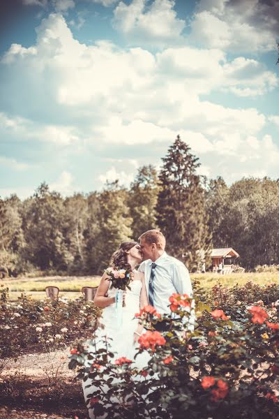 Hochzeitsfotograf Nikita Nikitin (nikitinn). Foto vom 15. März 2016